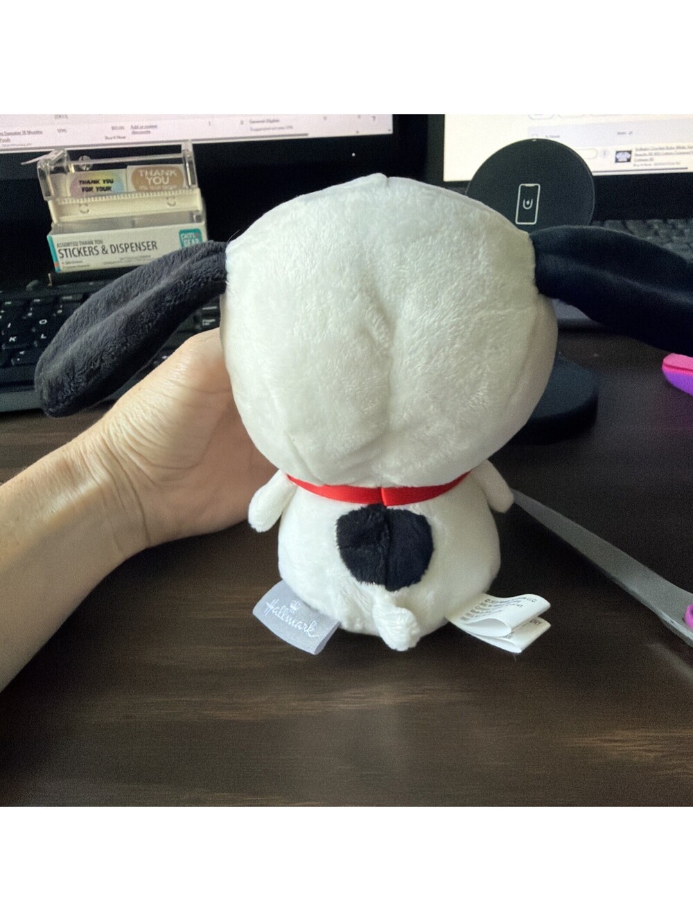 Hallmark Snoopy 7 Inch - Picture 4 of 6